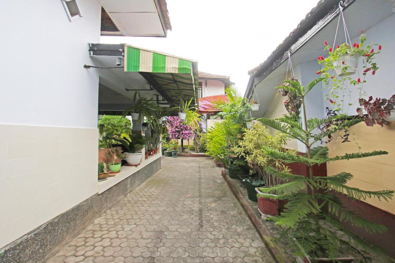 Oyo 91516 Wisata Hotel Mataram Exterior foto